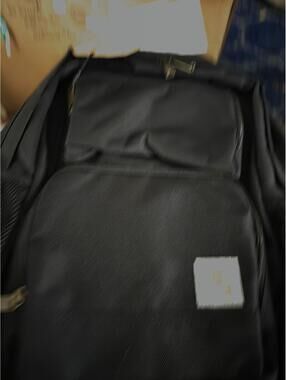 Black CARHARTT 28L dual compartment backpack
